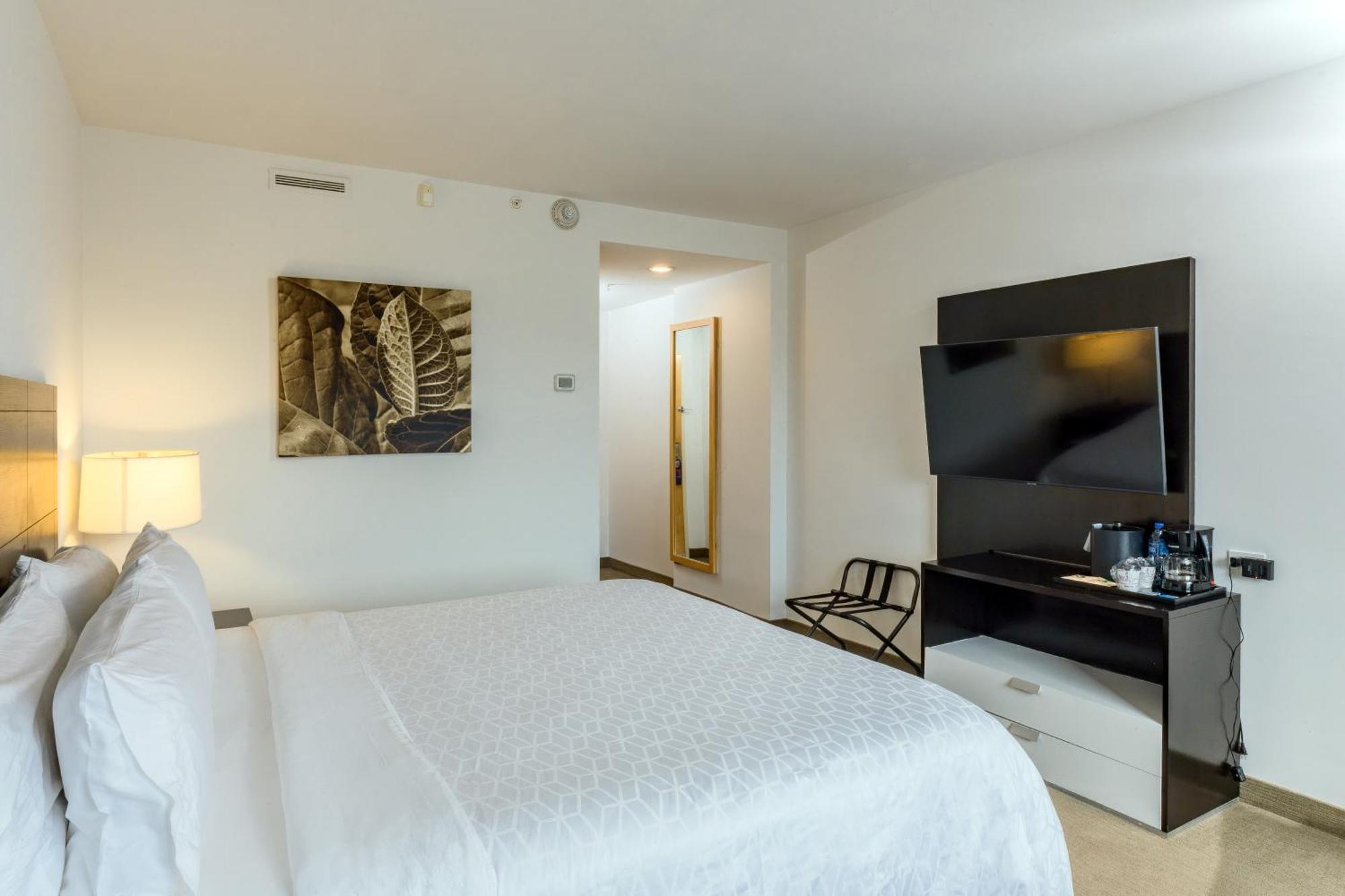 Holiday Inn Express Managua By Ihg Dış mekan fotoğraf